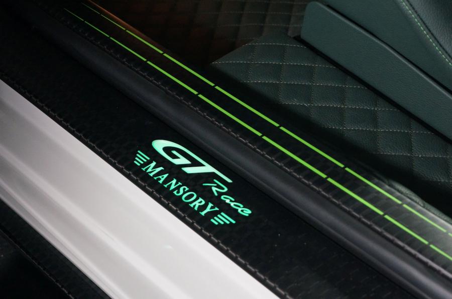 Логотип Bentley Continental GT Race by Mansory 2015 года  (фото 8 из 8)